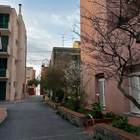 Casa Brigida - Due Camere, Terrazzi E Aria Di Mare 아파트