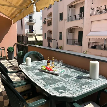 Casa Brigida - Due Camere, Terrazzi E Aria Di Mare *