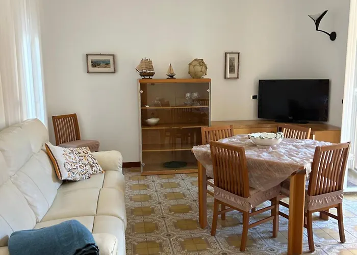 Apartment Casa Brigida - Due Camere, Terrazzi E Aria Di Mare